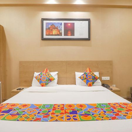 Fabhotel Raghubar Kripa Лакнау Екстериор снимка