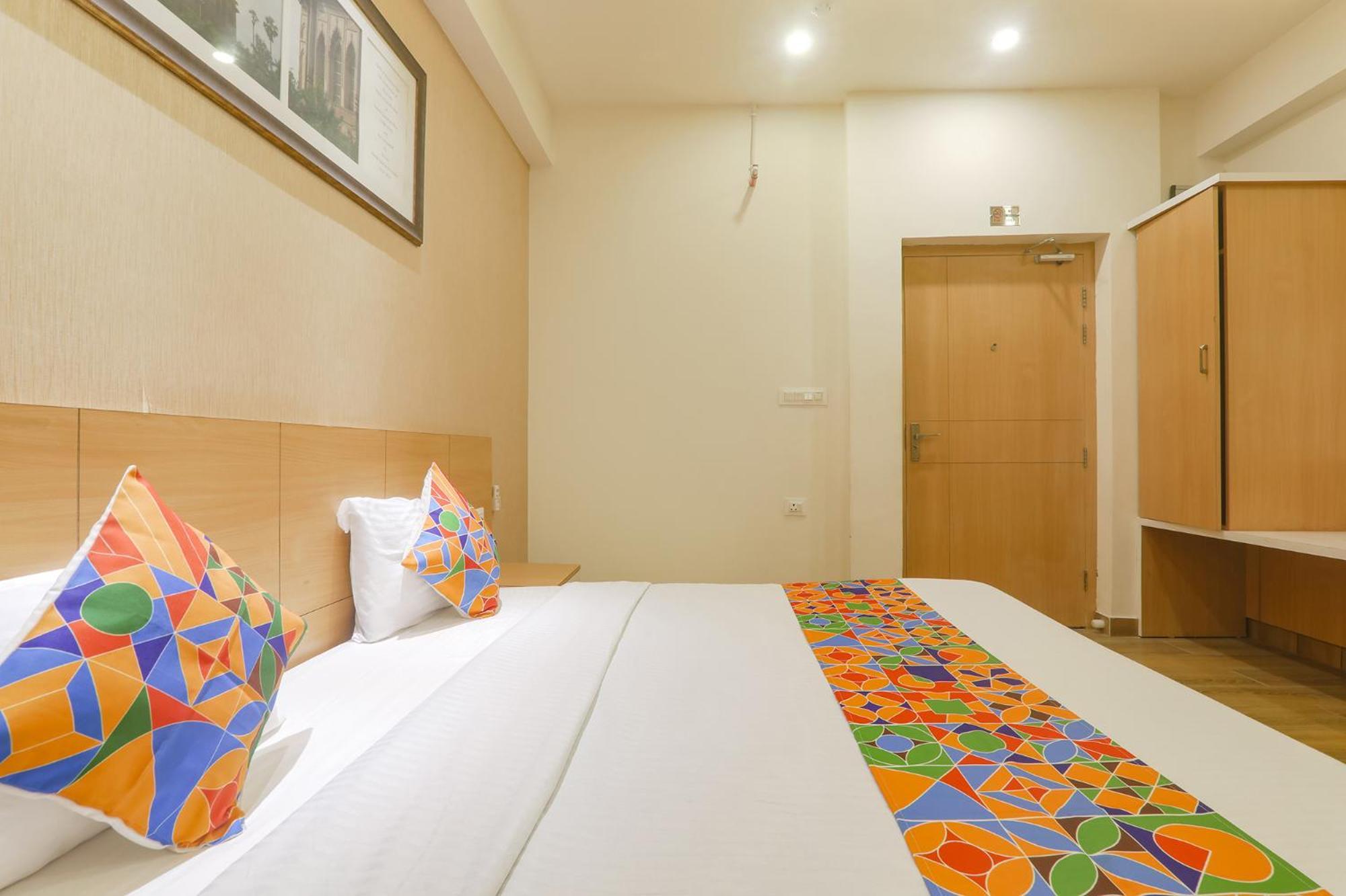Fabhotel Raghubar Kripa Лакнау Екстериор снимка